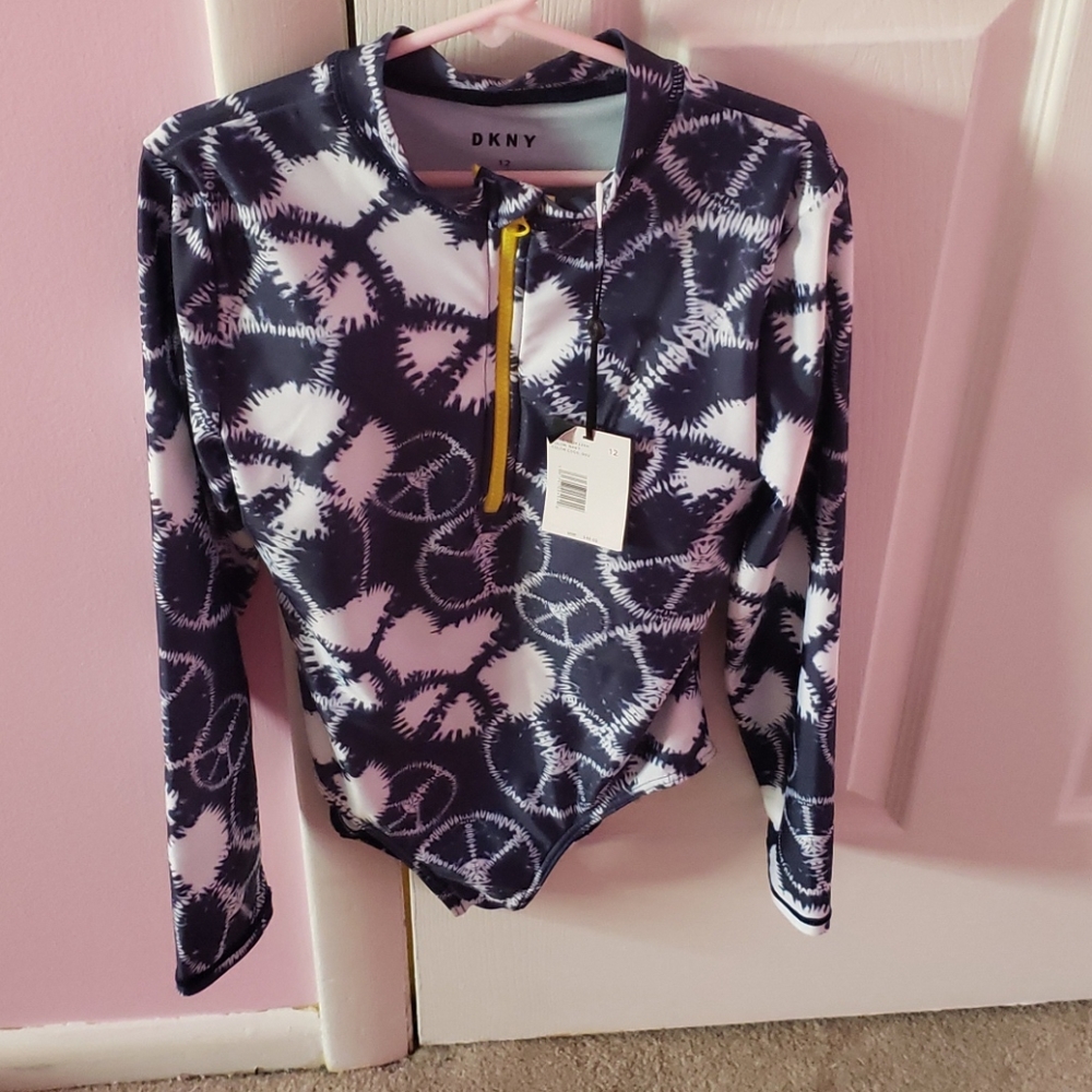 Girls long sleeve swimsuit